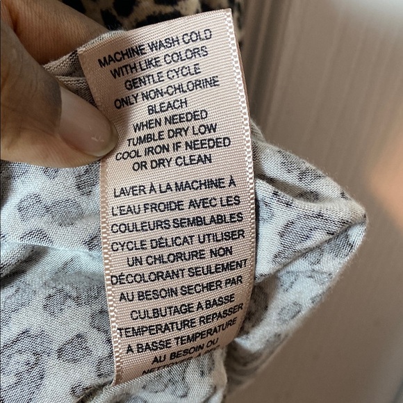 Philosophy Leopard Animal Print Women's Top Plus Size 3X Short Sleeve - Picture 4 of 4